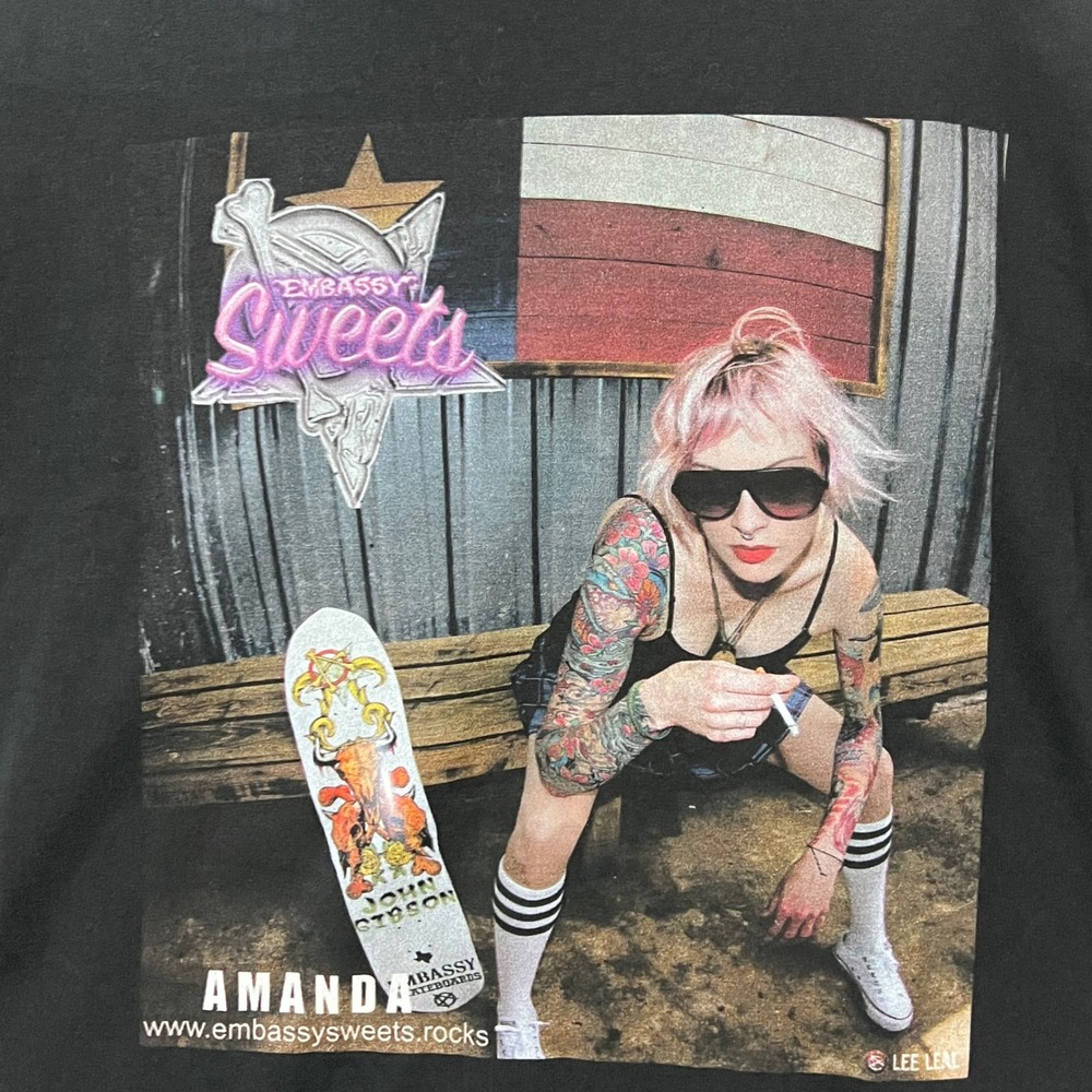 Embassy Sweets Amanda Skateboard Graphic Black T Shirt  Sz L streetwear‎ unisex